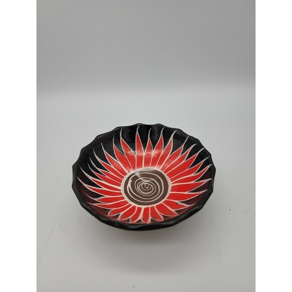 Talavera Pottery Tri Footed Wall Bowl Sunflower Mexican Pottery Scalloped Edge - Picture 3 of 12